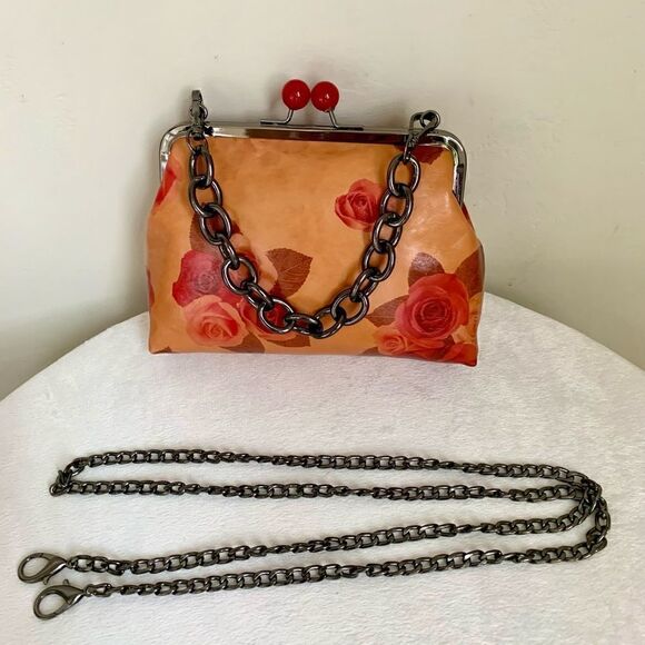 Handmade Genuine Leather Rose Print, Cherry Kisslock Purse/Wristlet/Crossbody - Picture 12 of 16